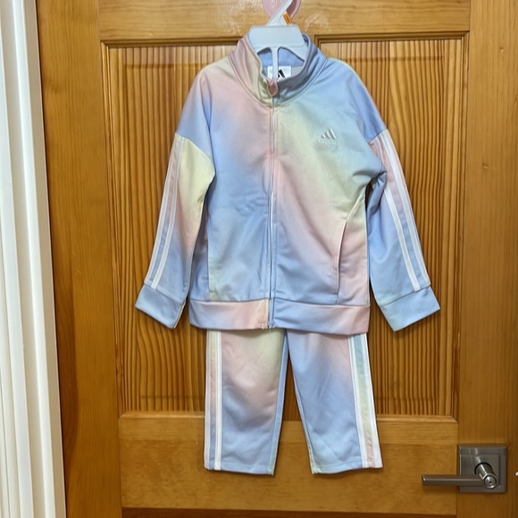 Jogging sweatsuit multicolors pink blue yellow size 3T - Picture 2 of 3